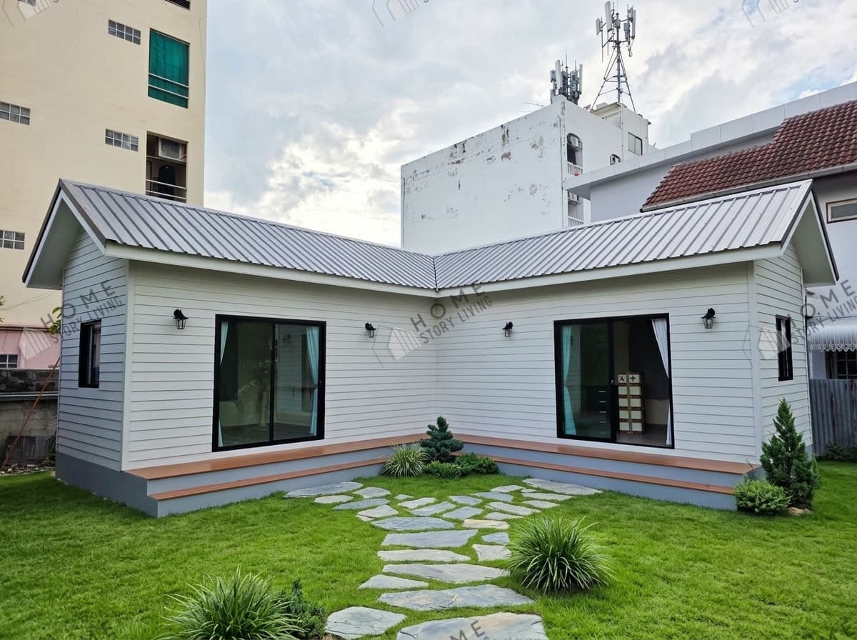 Khun Noi’s Staff Residence in Sutthisan: Transforming an Urban Garden into a Warm, Welcoming 3-Module Prefab Home in 75 Days - View 8